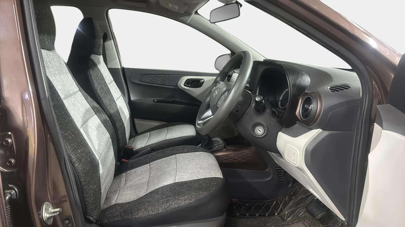 2020 Hyundai AURA S 1.2 AMT, Petrol, Automatic, 19,764 km, Right Side Front Door Cabin