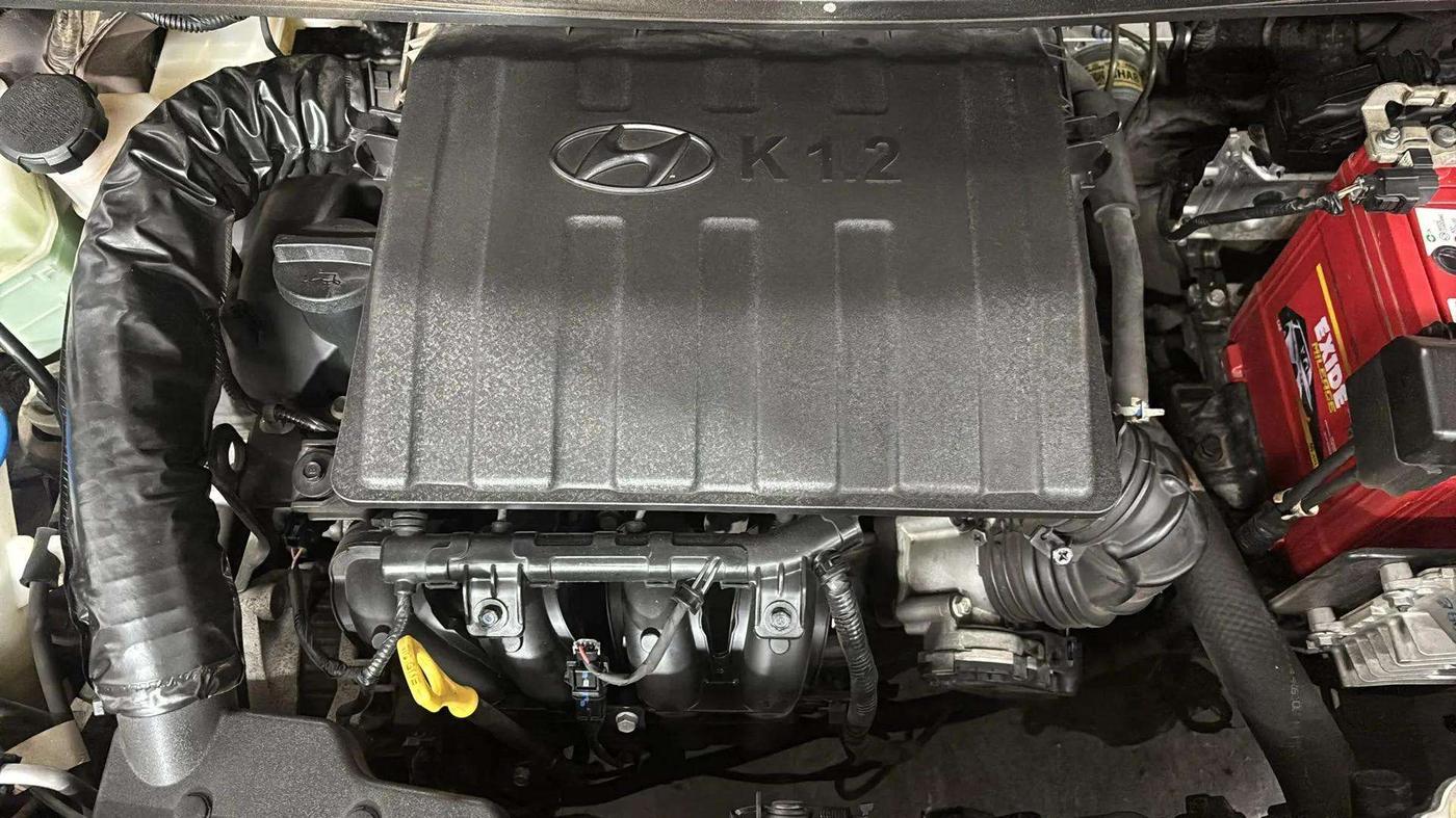 2020 Hyundai AURA S 1.2 AMT, Petrol, Automatic, 19,764 km, Engine View