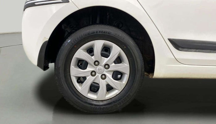 2019 Hyundai Elite i20 MAGNA PLUS 1.2, Petrol, Manual, 30,068 km, Right Rear Wheel