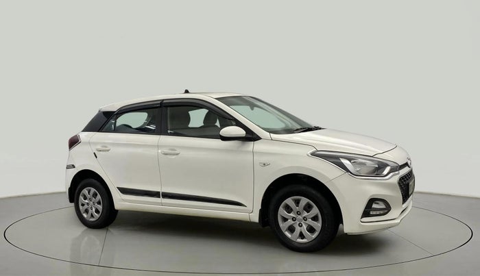 2019 Hyundai Elite i20 MAGNA PLUS 1.2, Petrol, Manual, 30,068 km, Right Front Diagonal