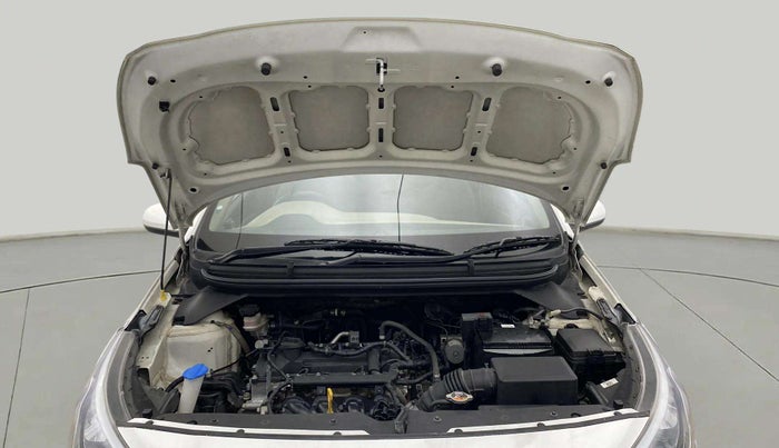 2019 Hyundai Elite i20 MAGNA PLUS 1.2, Petrol, Manual, 30,068 km, Open Bonet
