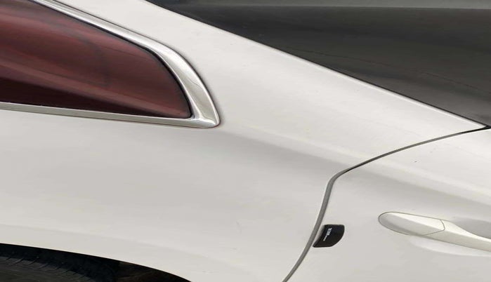 2019 Hyundai Elite i20 MAGNA PLUS 1.2, Petrol, Manual, 30,068 km, Right quarter panel - Minor scratches