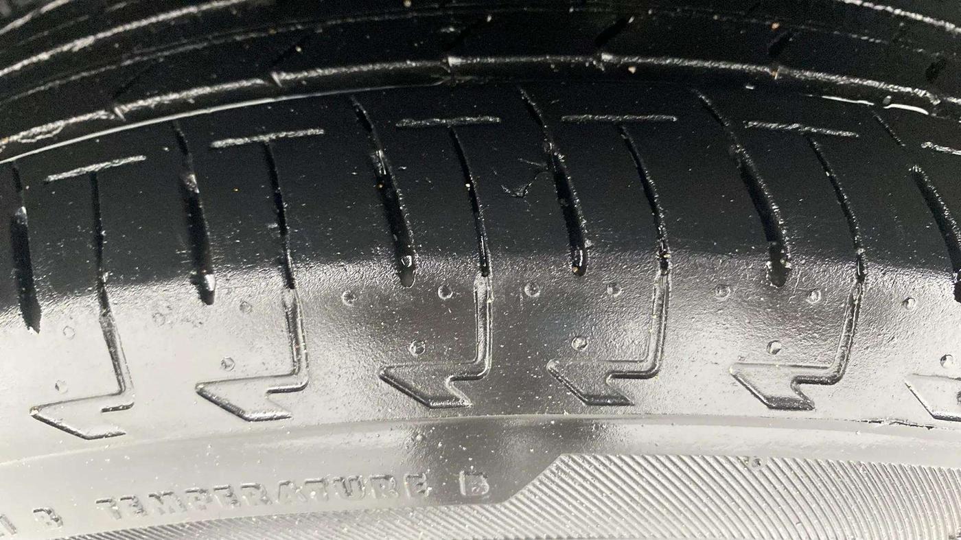 2023 Maruti Celerio ZXI, Petrol, Manual, 31,536 km, Left Front Tyre Tread