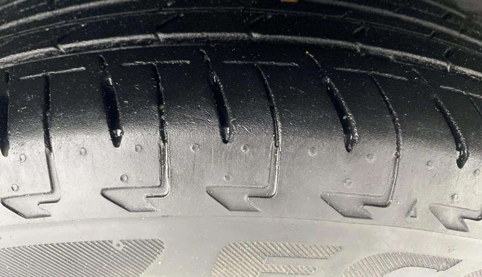 2023 Maruti Celerio ZXI, Petrol, Manual, 31,489 km, Right Front Tyre Tread