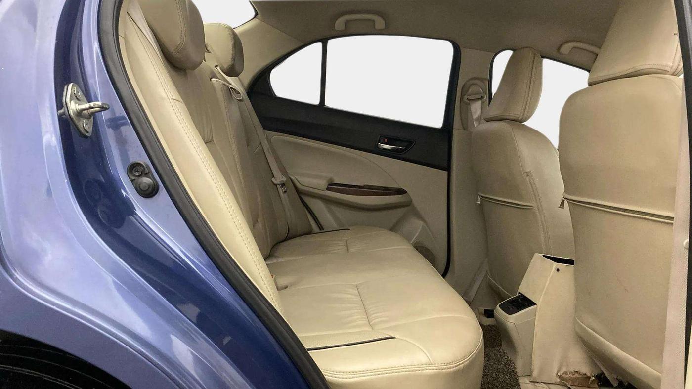 2018 Maruti Dzire ZXI PLUS, Petrol, Manual, 32,053 km, Right Side Rear Door Cabin