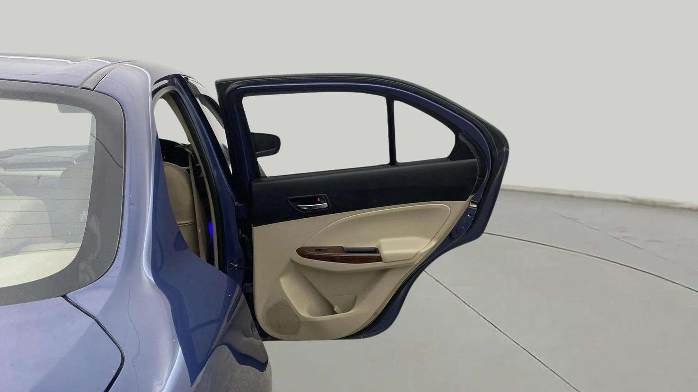 2018 Maruti Dzire ZXI PLUS, Petrol, Manual, 32,053 km, RHS Rear Door