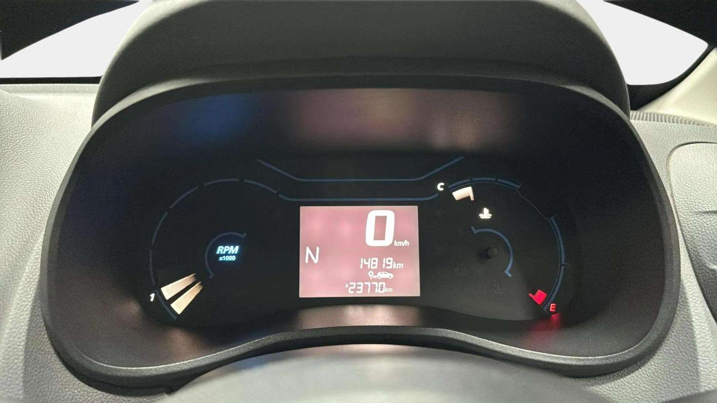 2022 Renault Kwid RXT 1.0 AMT (O), Petrol, Automatic, 14,789 km, Odometer Image