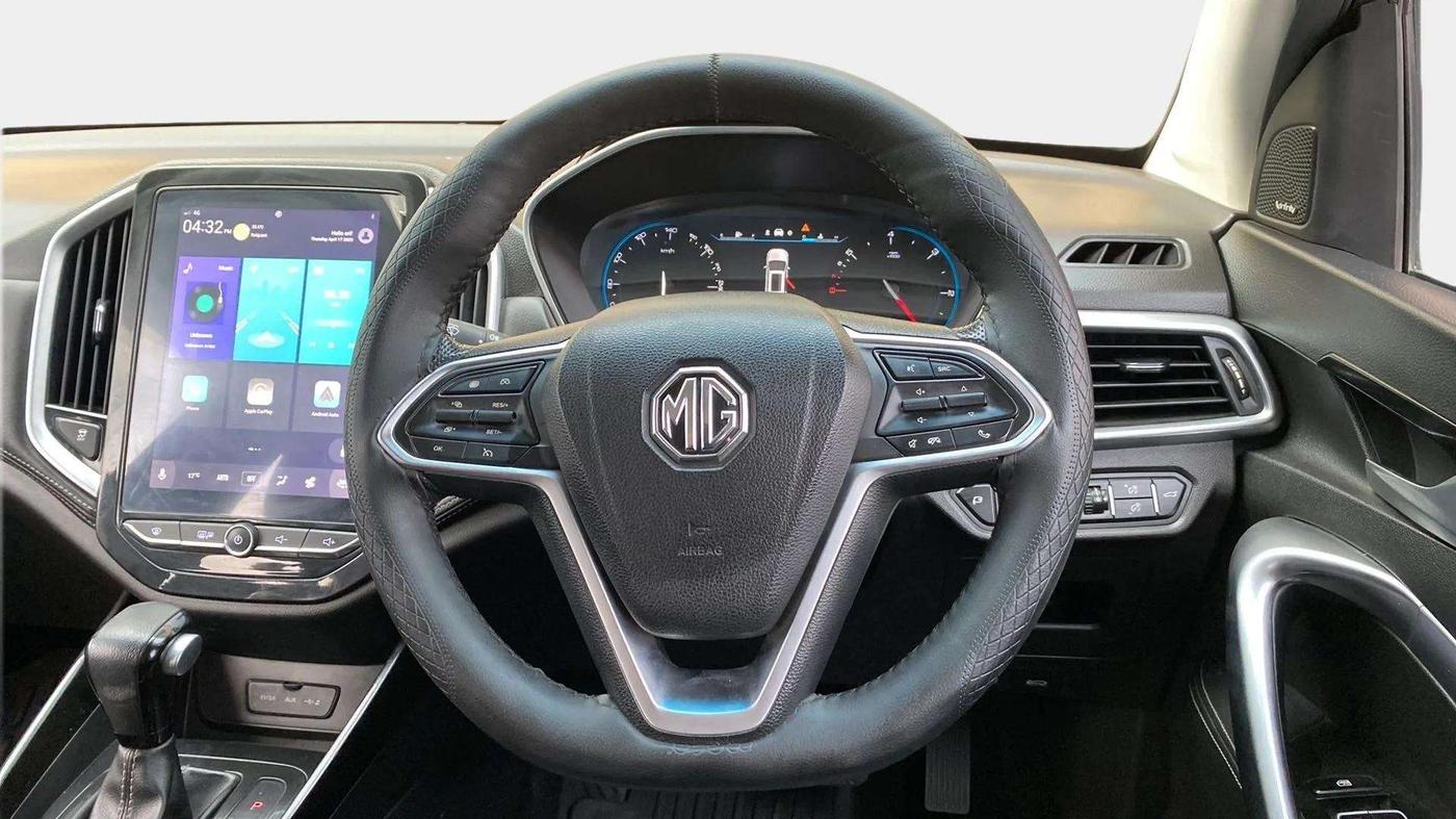 2020 MG HECTOR SHARP 1.5 DCT PETROL, Petrol, Automatic, 16,589 km, Steering Wheel Close Up