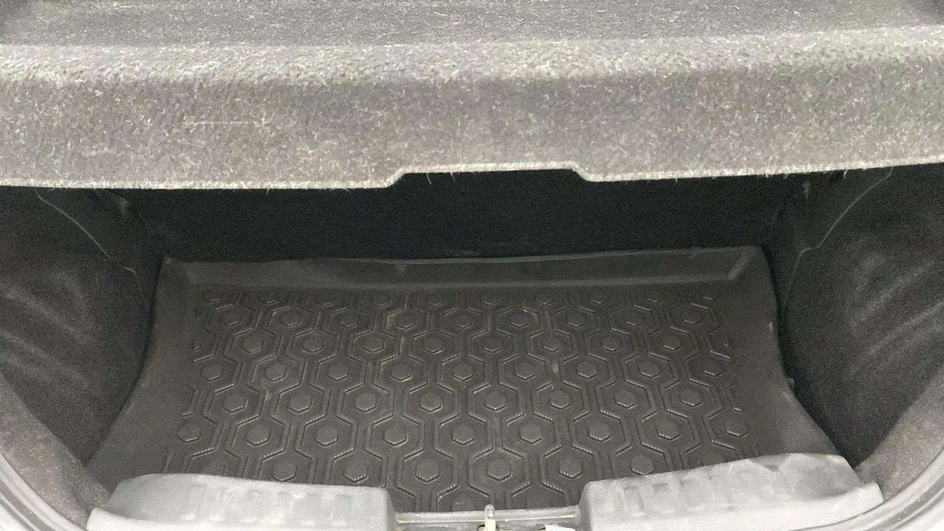 Boot-Zoomed-View-42