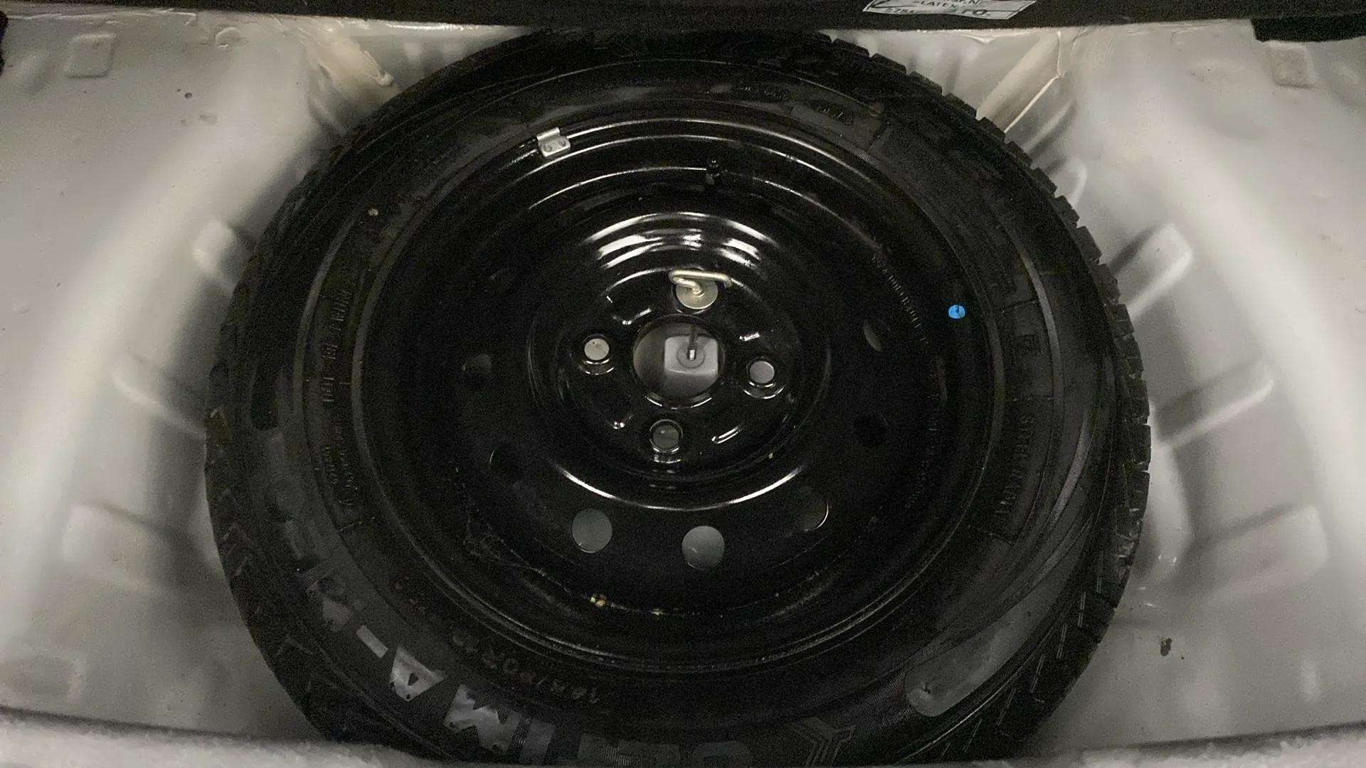 Spare-Tyre-22