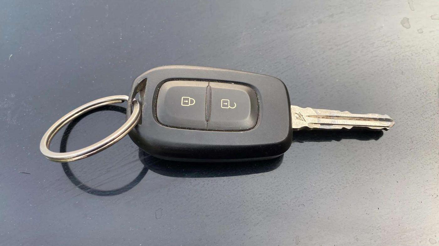 2023 Nissan MAGNITE XL, Petrol, Manual, 21,956 km, Key Close Up
