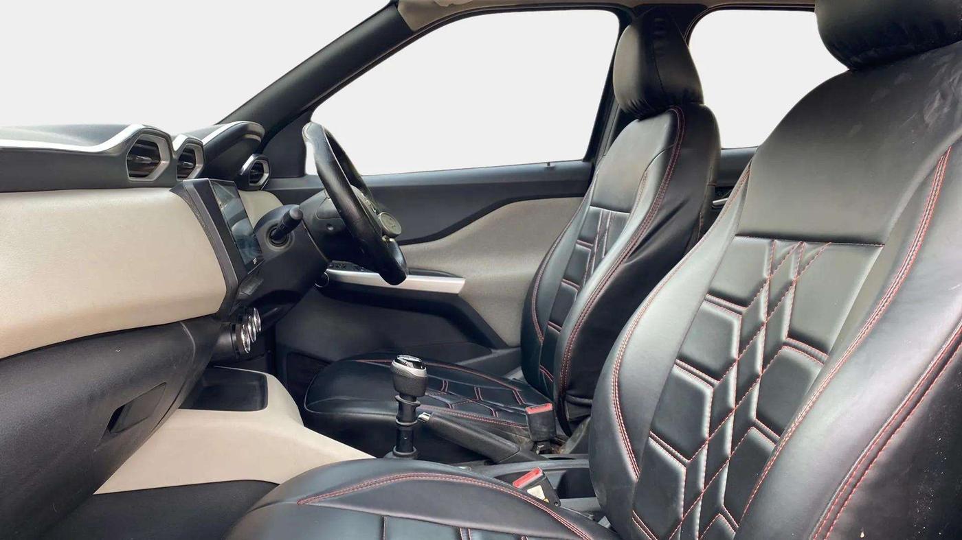 2023 Nissan MAGNITE XL, Petrol, Manual, 21,956 km, Right Side Front Door Cabin