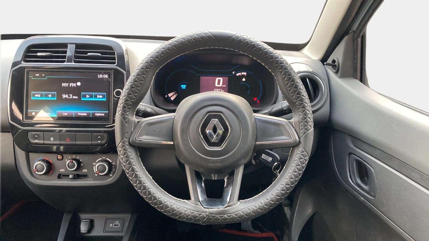 2020 Renault Kwid RXT 0.8, Petrol, Manual, 10,906 km, Steering Wheel Close Up