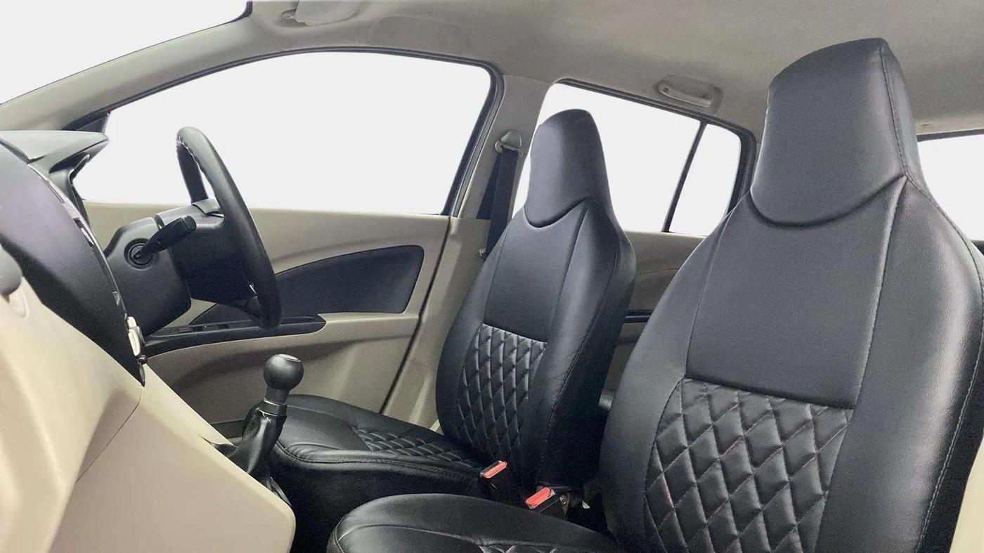 2014 Maruti Celerio LXI, Petrol, Manual, 84,122 km, Right Side Front Door Cabin