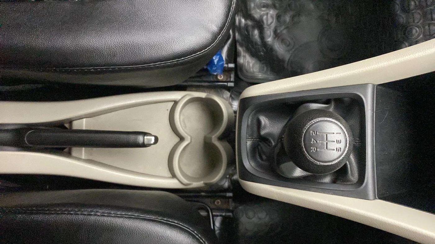 2014 Maruti Celerio LXI, Petrol, Manual, 84,122 km, Gear Lever