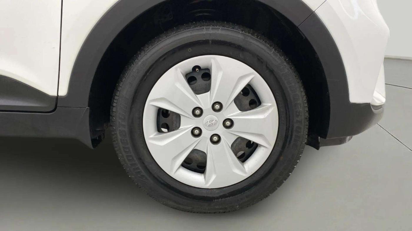 2019 Hyundai Creta E PLUS 1.6 PETROL, Petrol, Manual, 67,557 km, Right Front Wheel