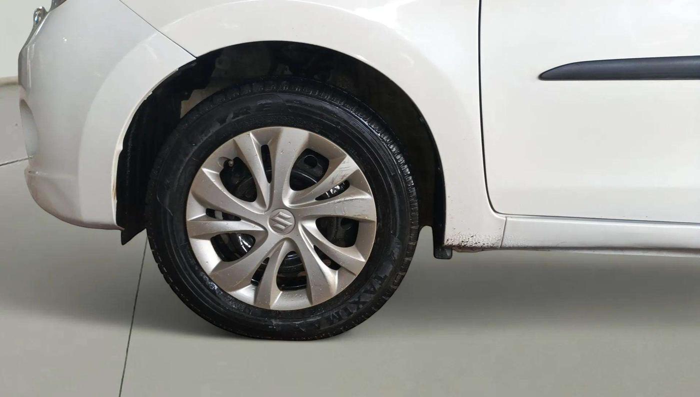 2017 Maruti Celerio VXI (O), Petrol, Manual, 74,582 km, Left Front Wheel