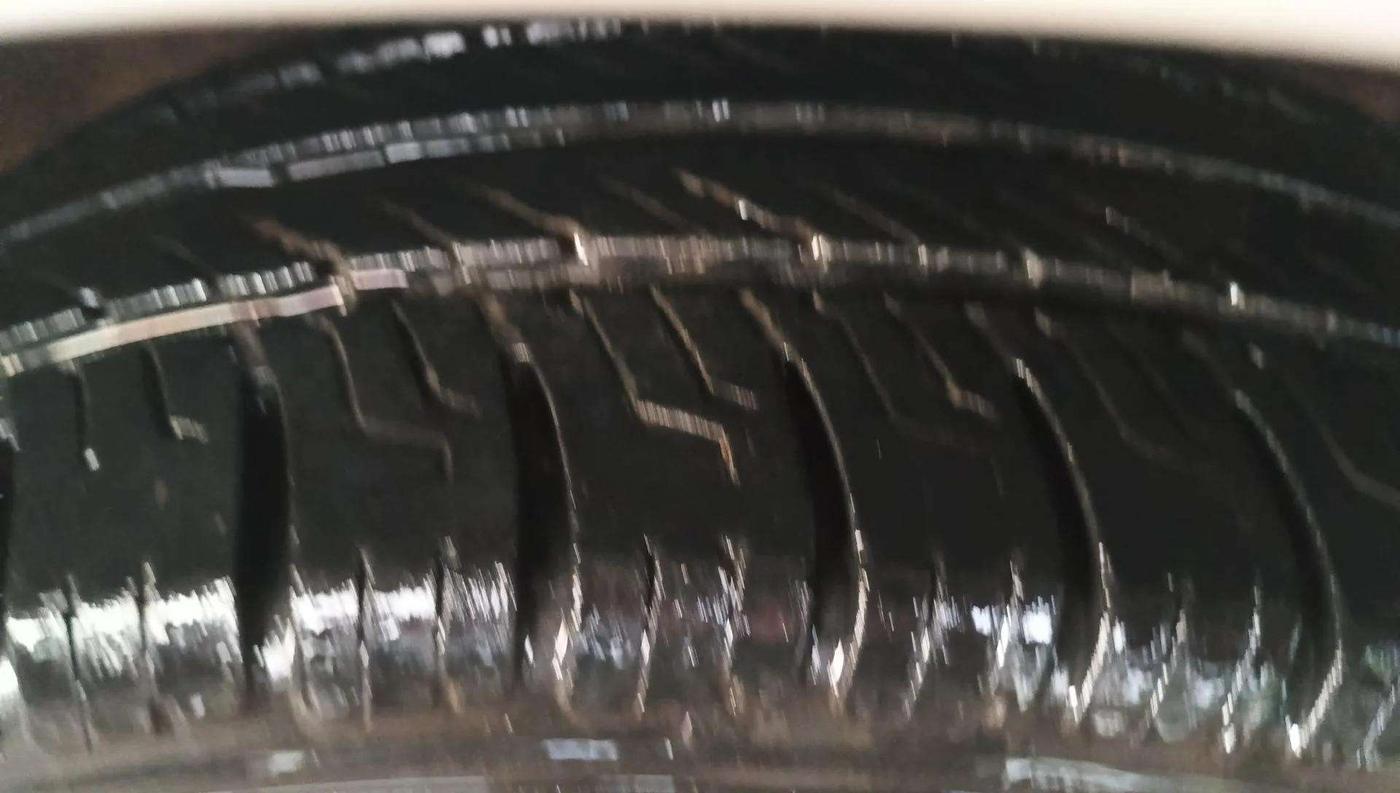 2017 Maruti Celerio VXI (O), Petrol, Manual, 74,582 km, Right Front Tyre Tread