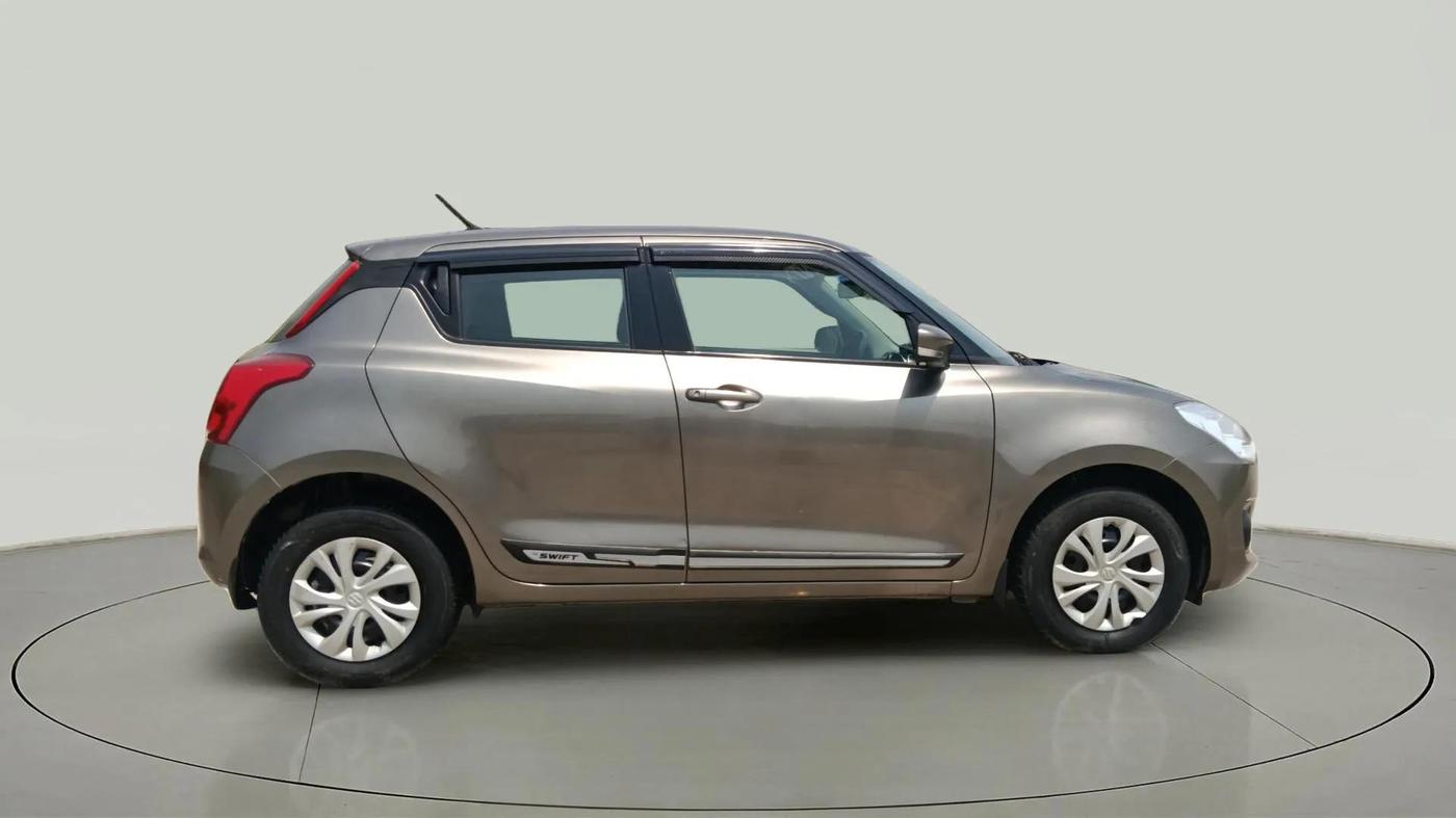 2020 Maruti Swift VXI, Petrol, Manual, 33,775 km, Right Side View