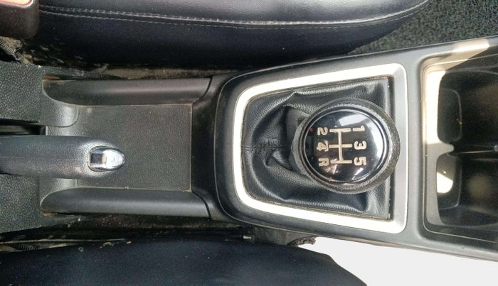 2020 Maruti Swift VXI, Petrol, Manual, 33,775 km, Gear Lever