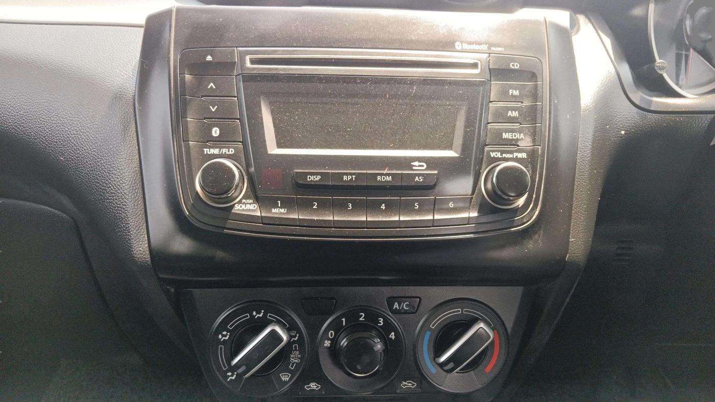 2020 Maruti Swift VXI, Petrol, Manual, 33,775 km, Air Conditioner