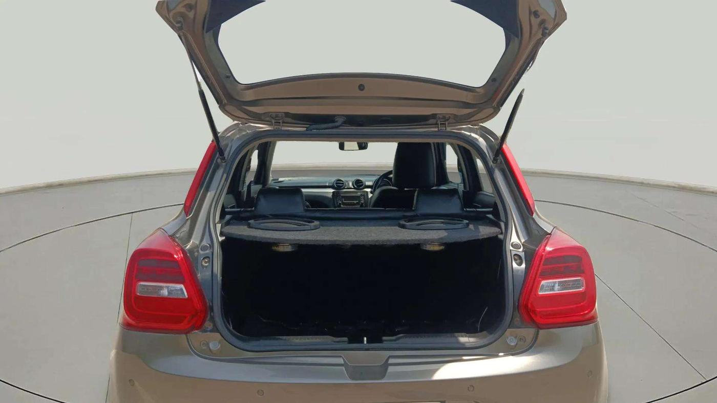 2020 Maruti Swift VXI, Petrol, Manual, 33,775 km, Boot Door Open