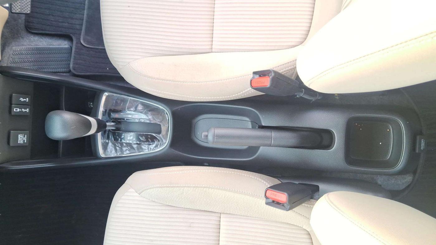 2022 Honda Amaze 1.2L I-VTEC VX CVT, Petrol, Automatic, 27,058 km, Gear Lever