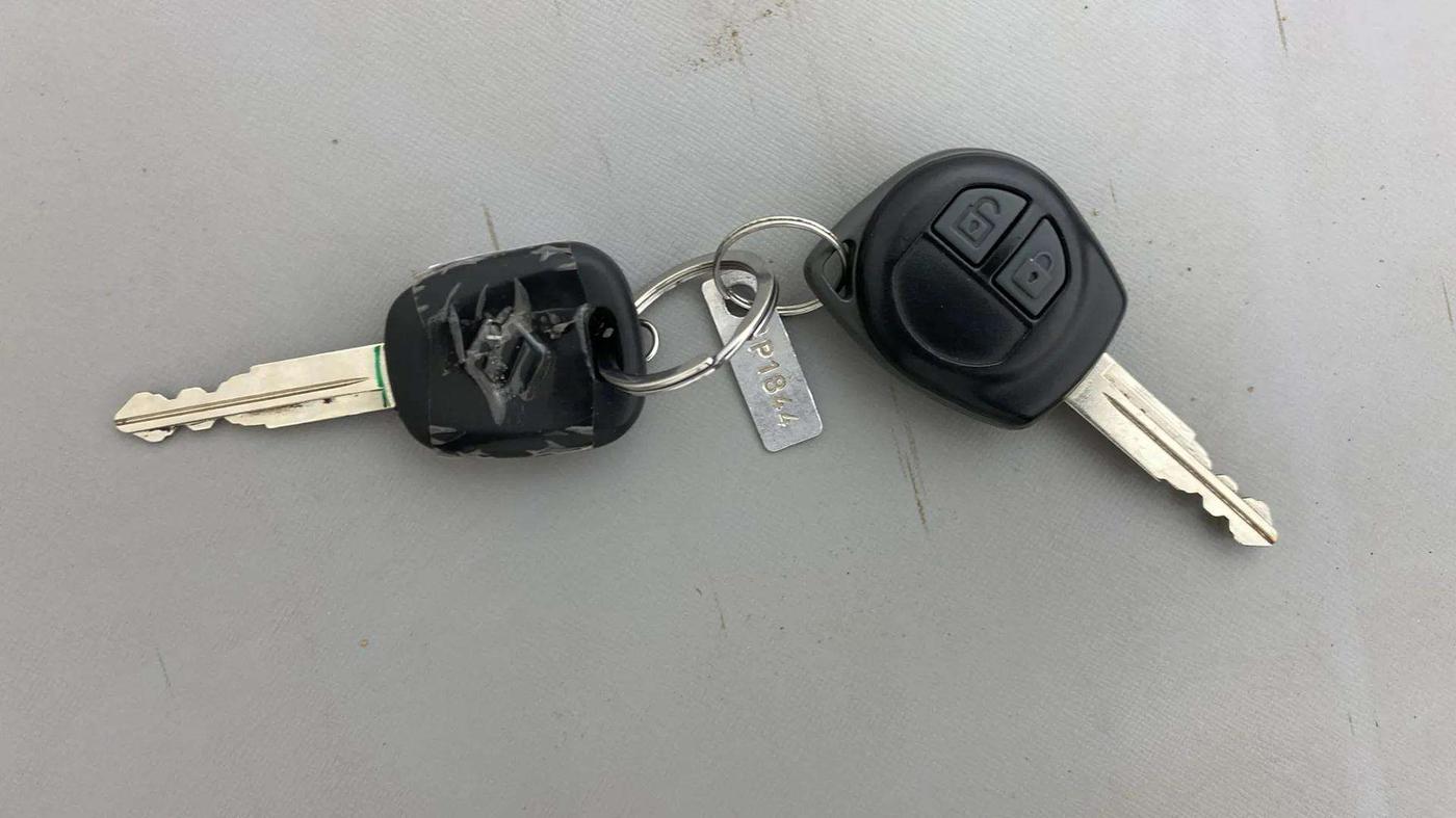 2020 Maruti Alto VXI PLUS, Petrol, Manual, 13,329 km, Key Close Up