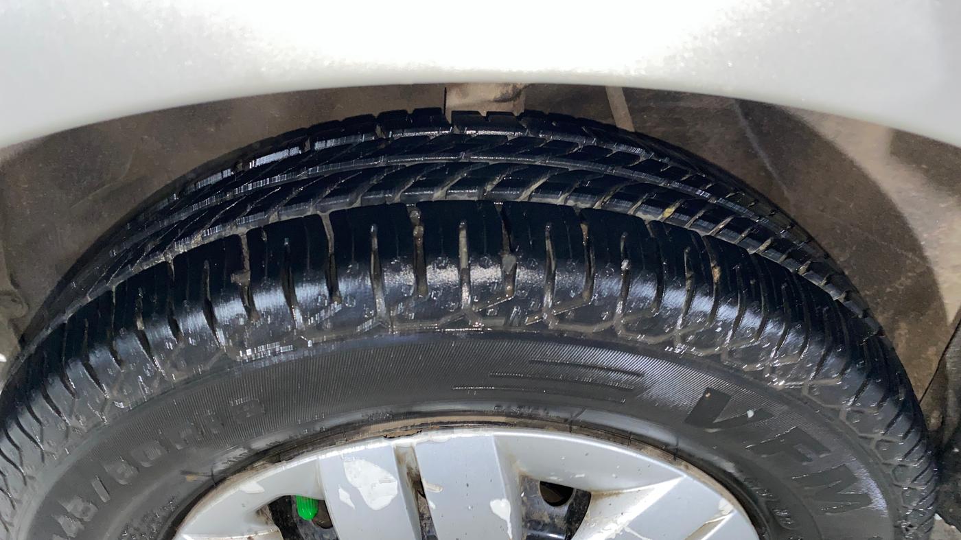 2018 Maruti Alto 800 VXI, Petrol, Manual, 23,175 km, Left Front Tyre Tread