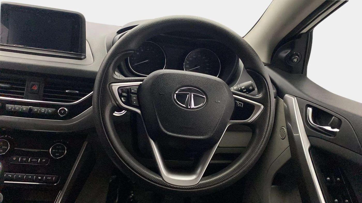 2018 Tata NEXON XZ PETROL, Petrol, Manual, 23,546 km, Steering Wheel Close Up