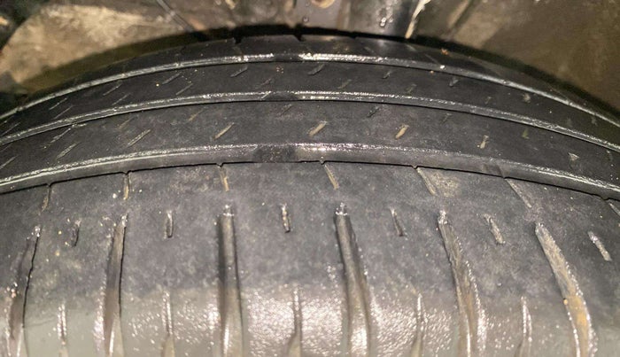 2020 Maruti Dzire ZXI Plus AMT, Petrol, Automatic, 51,225 km, Left Front Tyre Tread