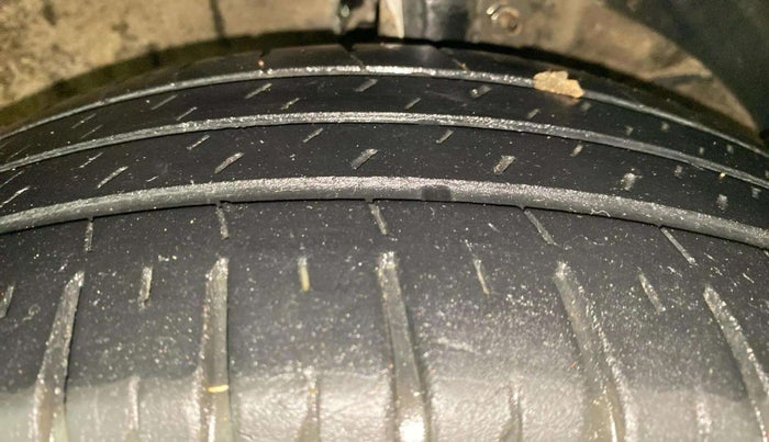 2020 Maruti Dzire ZXI Plus AMT, Petrol, Automatic, 51,225 km, Right Front Tyre Tread