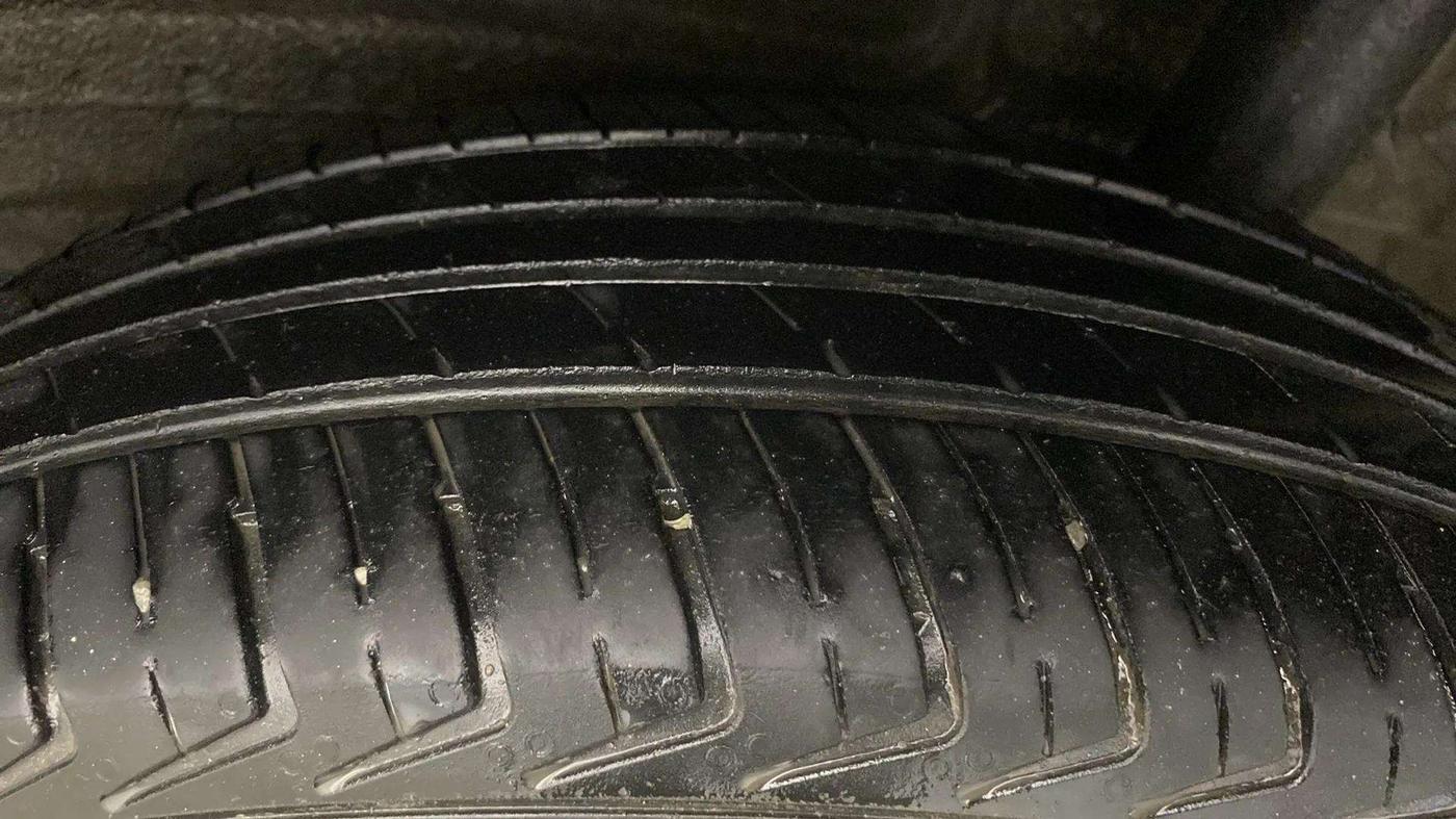 2022 Maruti New Wagon-R LXI CNG 1.0, CNG, Manual, 71,090 km, Left Rear Tyre Tread