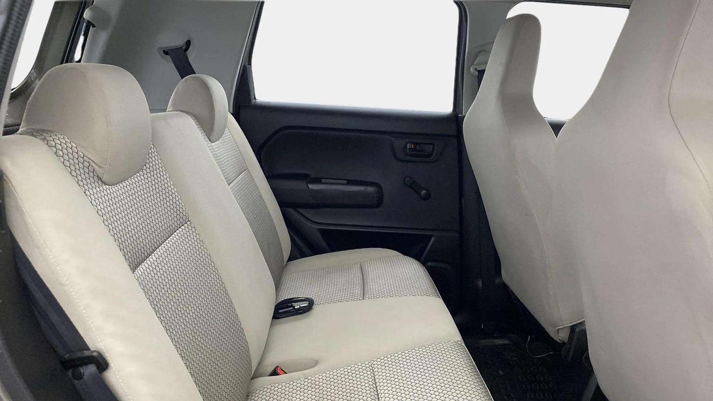 2022 Maruti New Wagon-R LXI CNG 1.0, CNG, Manual, 71,090 km, Right Side Rear Door Cabin