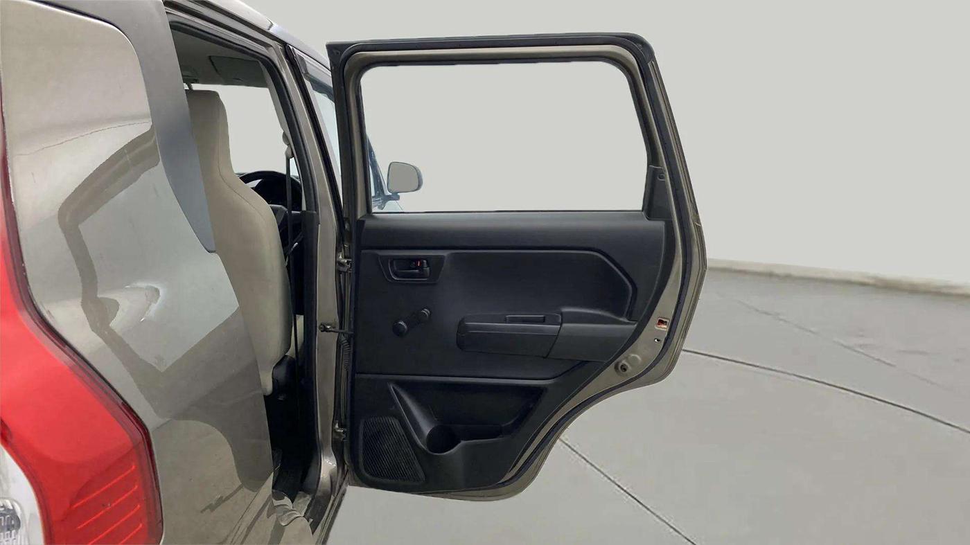 2022 Maruti New Wagon-R LXI CNG 1.0, CNG, Manual, 71,090 km, RHS Rear Door