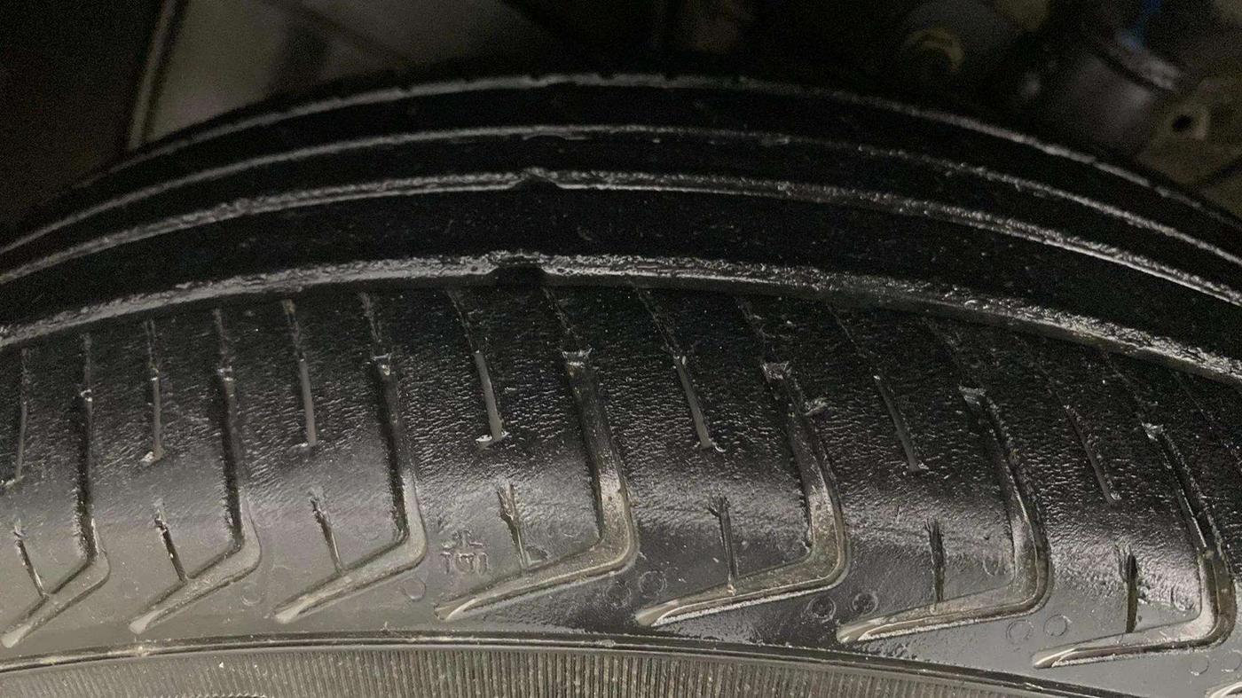 2022 Maruti New Wagon-R LXI CNG 1.0, CNG, Manual, 71,090 km, Left Front Tyre Tread