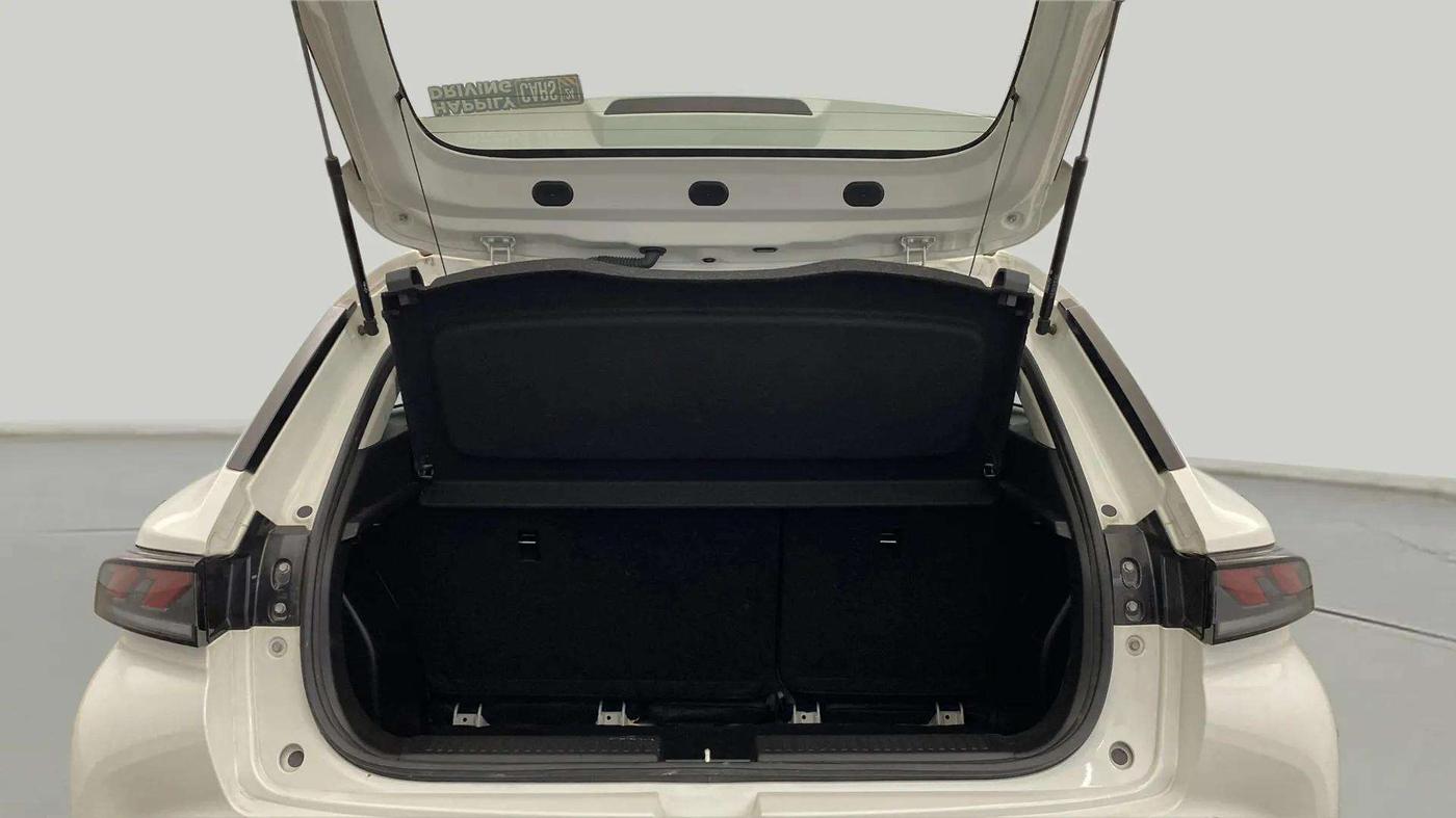 2024 Maruti FRONX DELTA PLUS 1.2L AGS, Petrol, Automatic, 4,351 km, Boot Inside