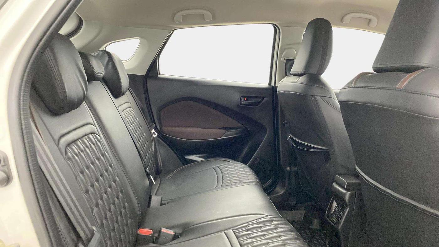2024 Maruti FRONX DELTA PLUS 1.2L AGS, Petrol, Automatic, 4,351 km, Right Side Rear Door Cabin