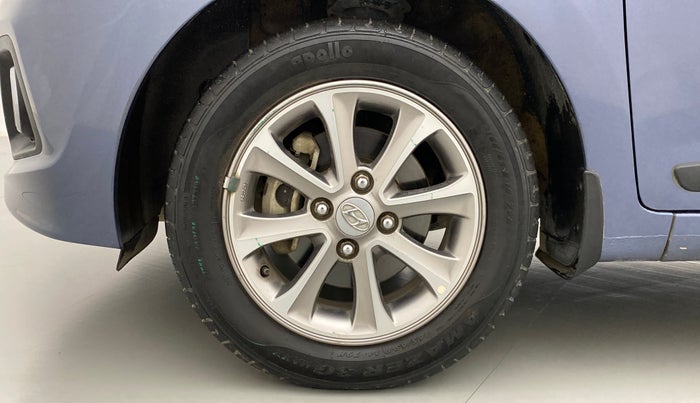 2016 Hyundai Grand i10 ASTA 1.2 AT VTVT, Petrol, Automatic, 14,840 km, Left Front Wheel
