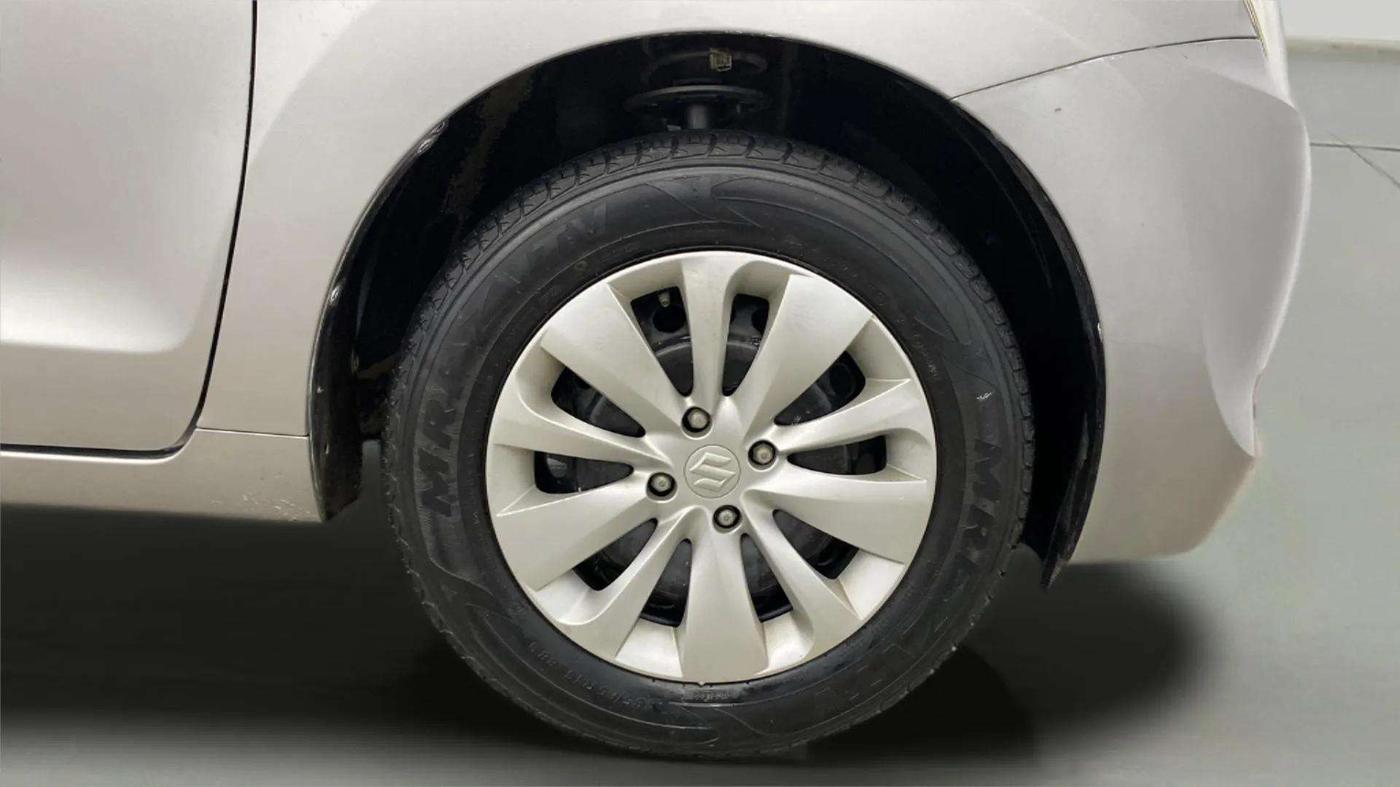 2018 Maruti Baleno DELTA PETROL 1.2, Petrol, Manual, 40,589 km, Right Front Wheel