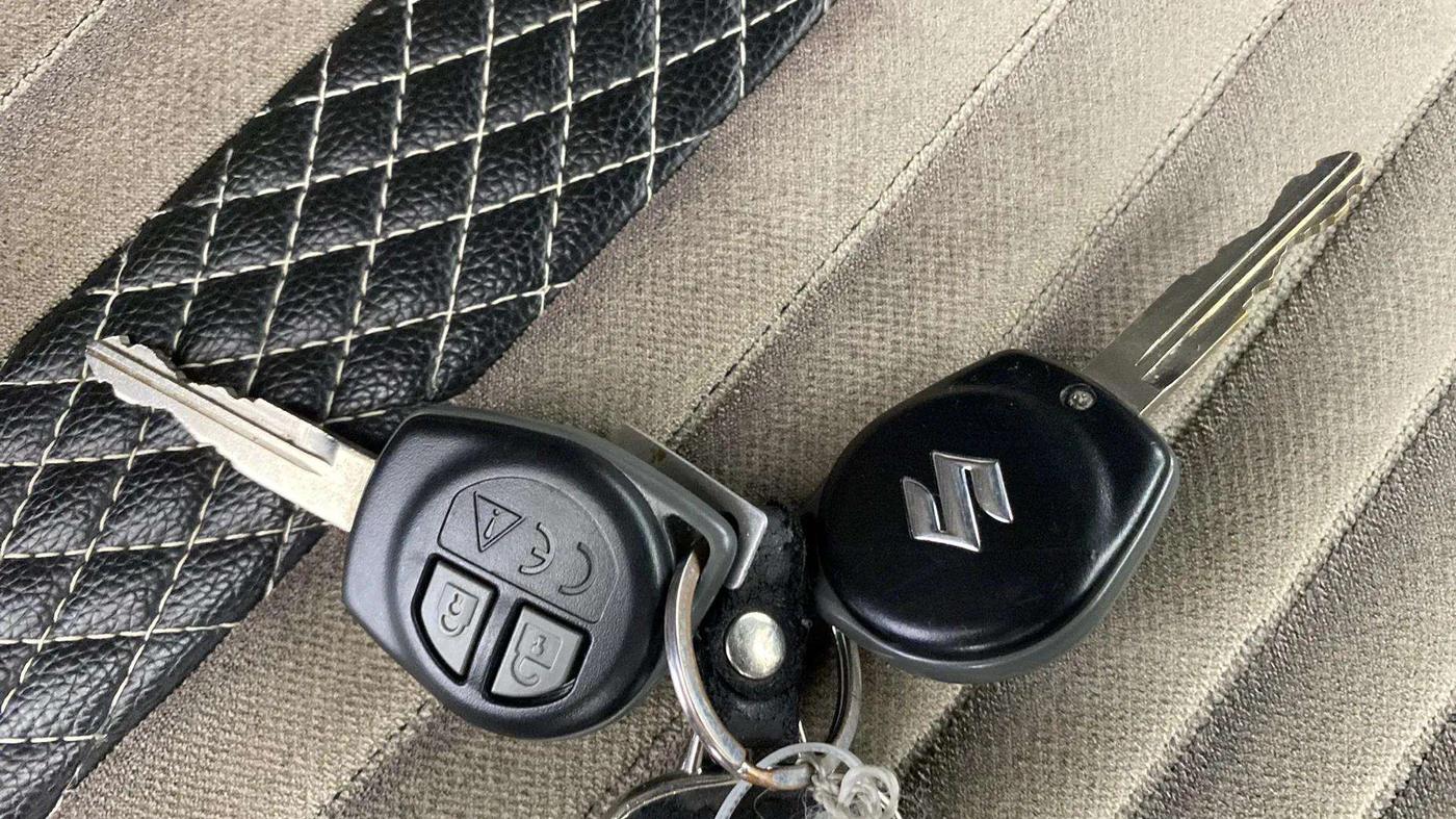 2018 Maruti Baleno DELTA PETROL 1.2, Petrol, Manual, 40,589 km, Key Close Up