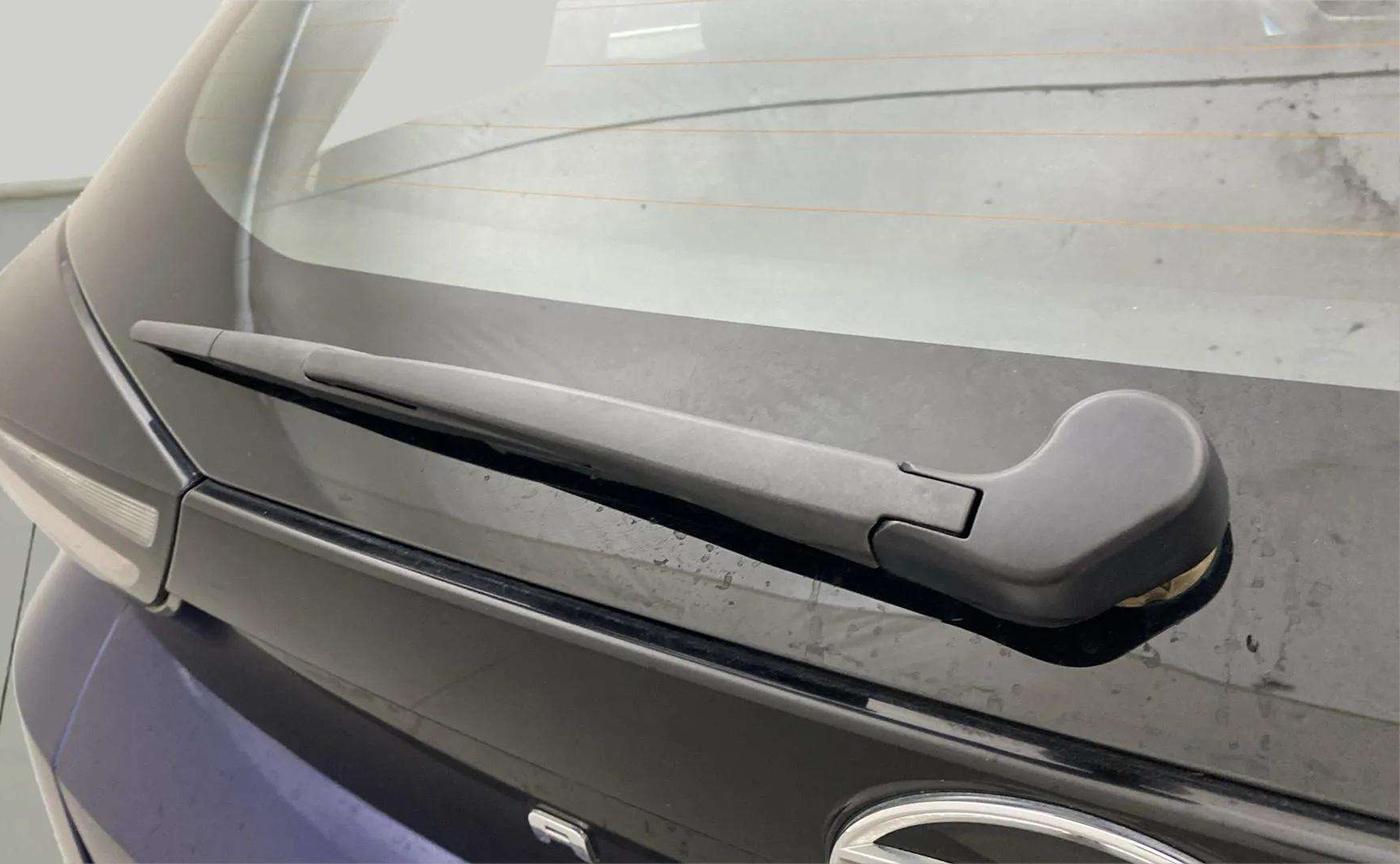 2023 Tata ALTROZ XZA PLUS, Petrol, Automatic, 2,975 km, Rear Wiper
