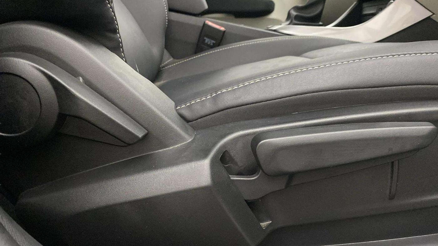 2023 Tata ALTROZ XZA PLUS, Petrol, Automatic, 2,975 km, Driver Side Adjustment Panel