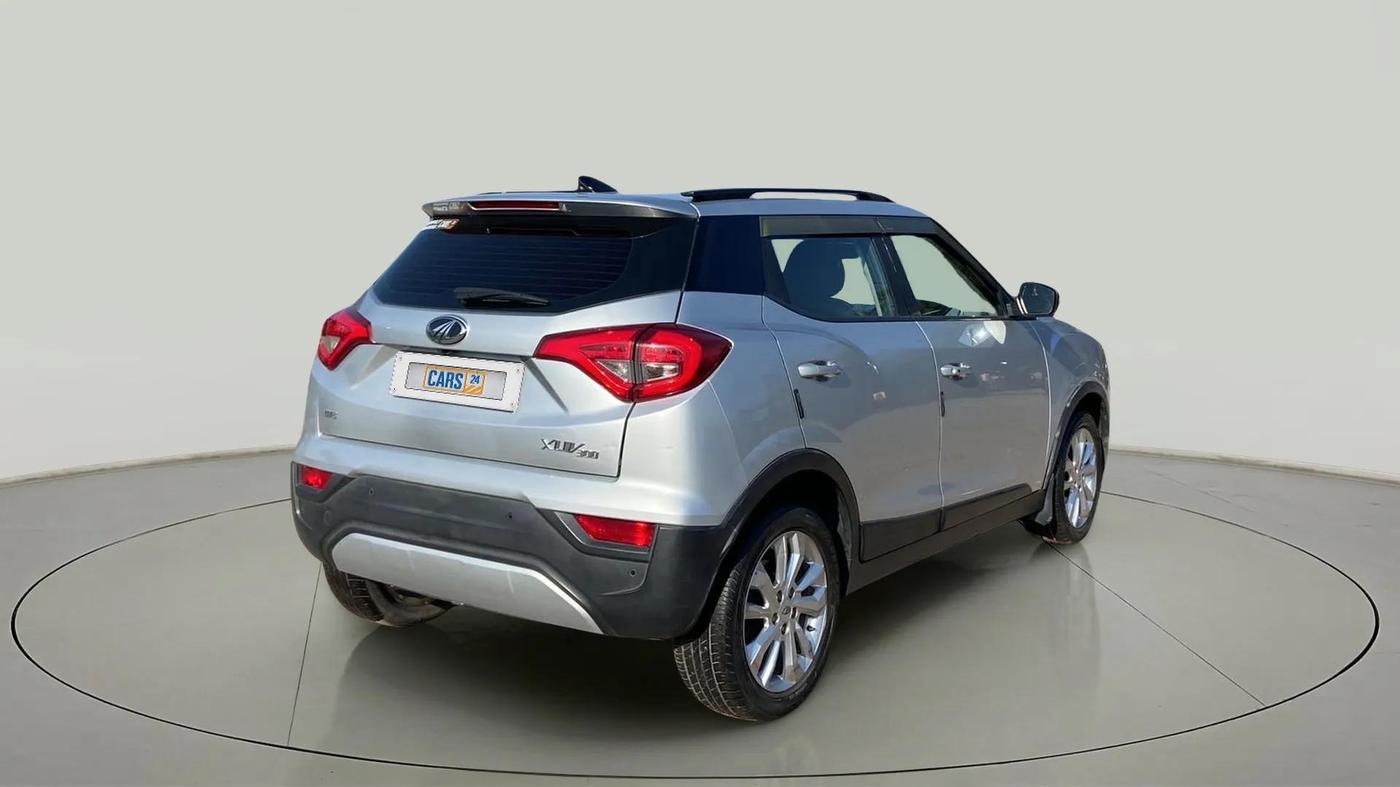 2020 Mahindra XUV300 W8 1.2 PETROL, Petrol, Manual, 33,911 km, Right Back Diagonal