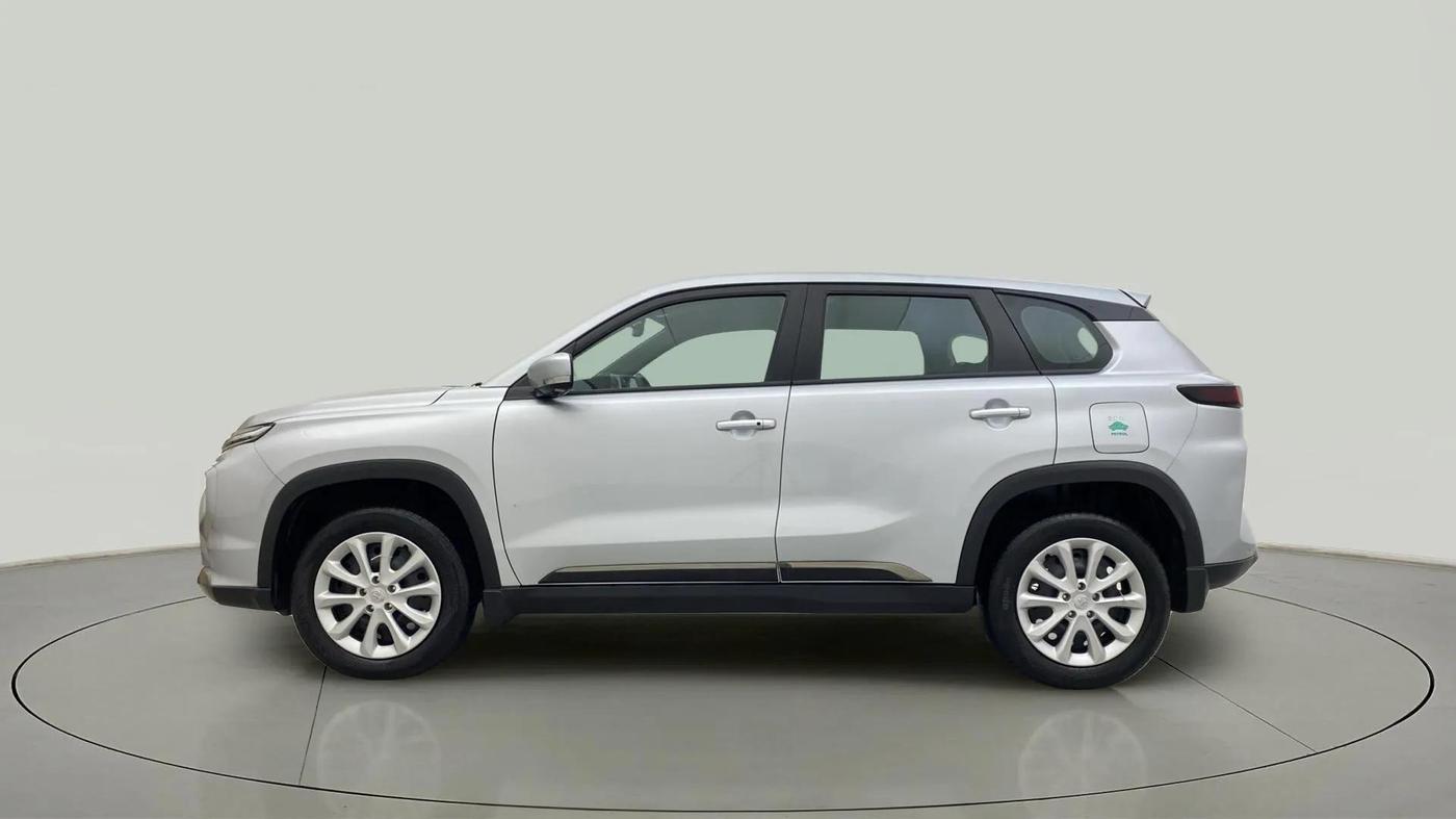 2023 Toyota URBAN CRUISER HYRYDER E NEO DRIVE, Petrol, Manual, 11,656 km, Left Side