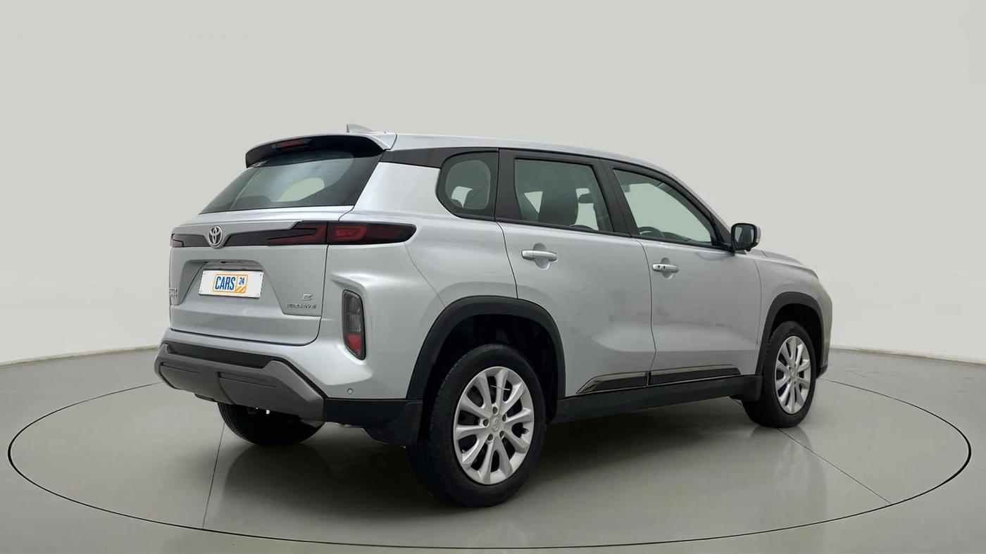 2023 Toyota URBAN CRUISER HYRYDER E NEO DRIVE, Petrol, Manual, 11,656 km, Right Back Diagonal