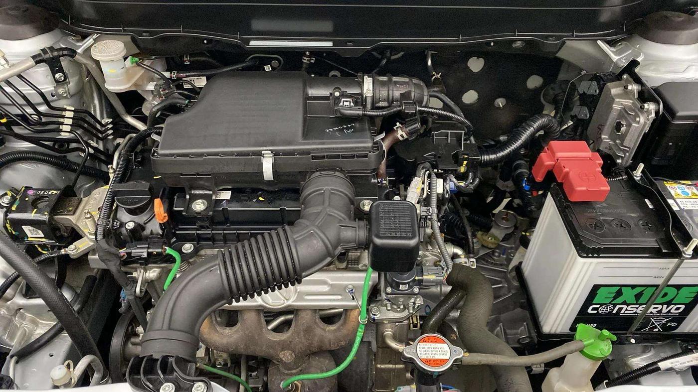 2023 Toyota URBAN CRUISER HYRYDER E NEO DRIVE, Petrol, Manual, 11,656 km, Engine View
