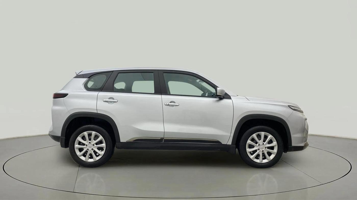2023 Toyota URBAN CRUISER HYRYDER E NEO DRIVE, Petrol, Manual, 11,656 km, Right Side View
