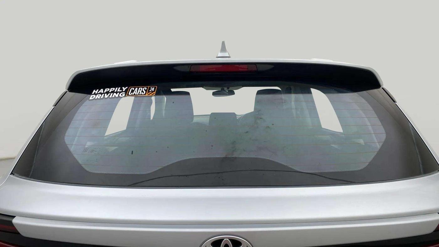 2023 Toyota URBAN CRUISER HYRYDER E NEO DRIVE, Petrol, Manual, 11,656 km, Rear Windshield