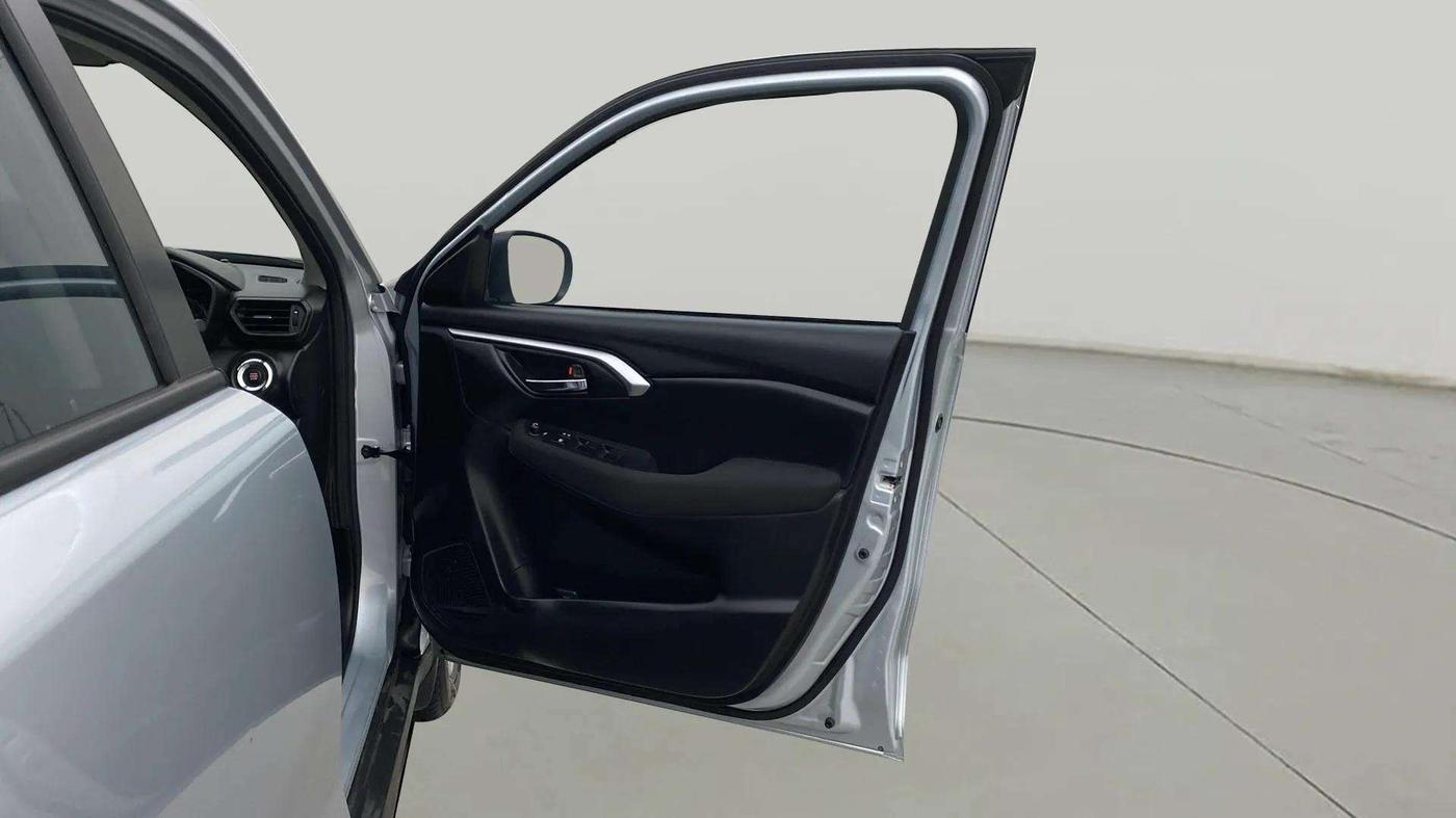 2023 Toyota URBAN CRUISER HYRYDER E NEO DRIVE, Petrol, Manual, 11,656 km, RHS Front Door